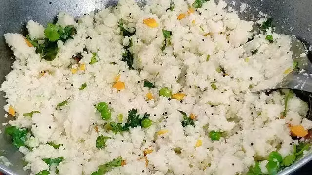 Breakfast Recipe: नास्ते  में बनाएं ये डिश