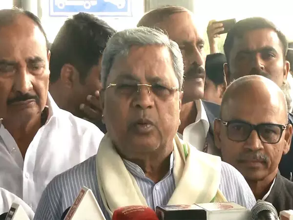 Siddaramaiah ने ठेकेदार की आत्महत्या के मामले में प्रियंका खड़गे के इस्तीफे की भाजपा की मांग को खारिज किया