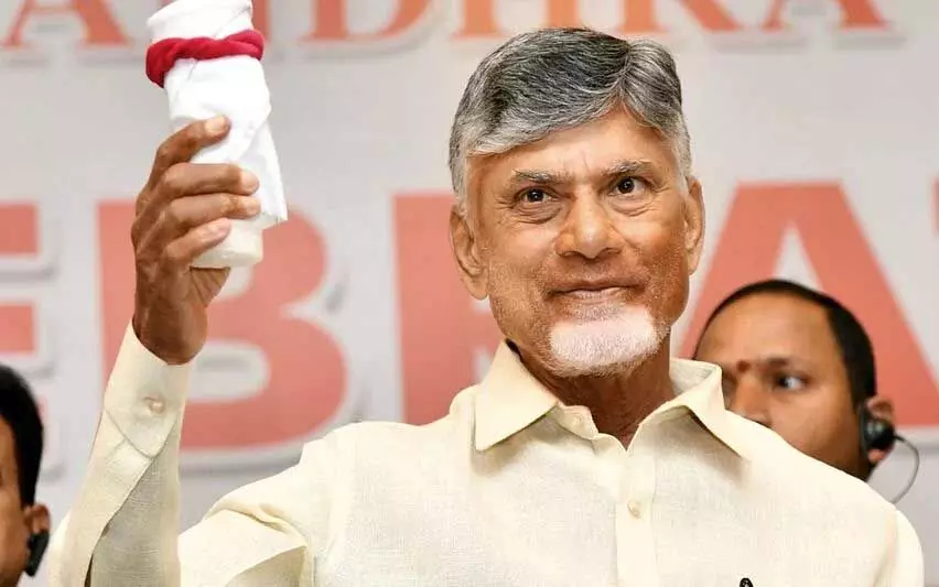 CM Chandrababu Naidu: राज्य मशीनरी को पटरी पर लाने की कोशिश जारी