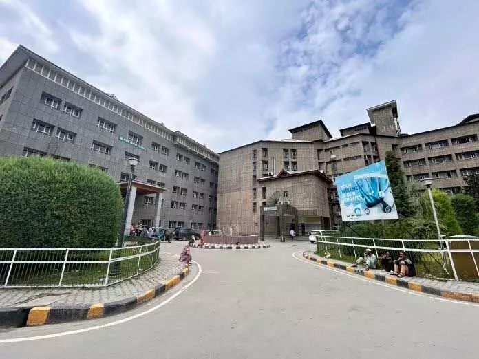 SKIMS ने श्वसन संबंधी बीमारियों में वृद्धि को रोकने के लिए निवारक उपाय जारी