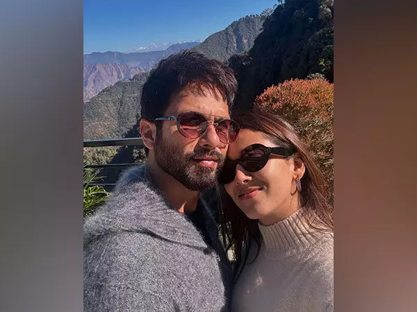 Mira Kapoor मालदीव में शाहिद कपूर के साथ रोमांटिक गेटवे का आनंद लेती नज़र आई