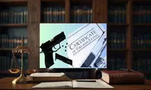 Arms licence scam: केंद्र ने जम्मू-कश्मीर राजस्व सचिव के खिलाफ मुकदमा चलाने की मंजूरी दी
