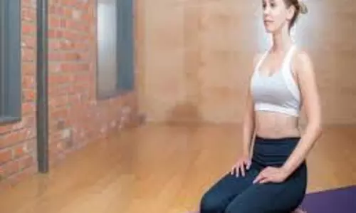 Yoga:अगर आप पहली बार योग करने जा रहे हैं तो पहले जान लें ये बातें Yoga:अगर आप पहली बार योग करने जा रहे हैं तो पहले जान लें ये बातें