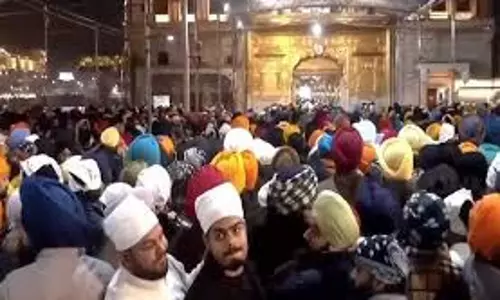 Punjab:  नववर्ष  श्री दरबार साहिब में उमड़ा श्रद्धालुओं की आस्था का सैलाब