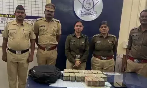 41 लाख कैश स्कूटी से बरामद, नाकाबंदी के दौरान पुलिस ने की जब्ती