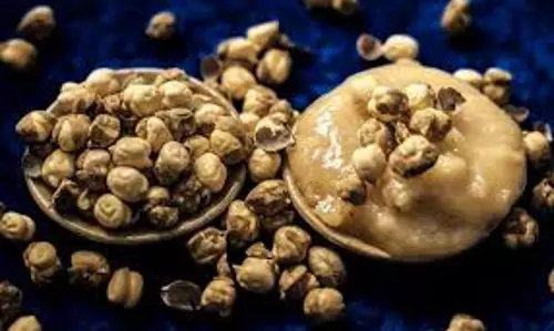 Health: रोज खाएं एक मुट्ठी गुड़ और चना, शरीर को मिलेंगे गजब के फायदे