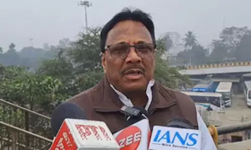 बिहार: किशनगंज में उर्दू पढ़ाई को लेकर विवाद, भाजपा और हिंदूवादी संगठनों का विरोध