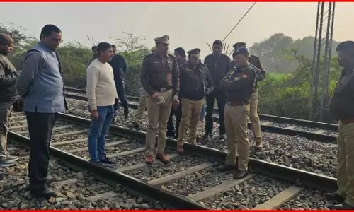 एक और ट्रेन एक्सीडेंट की नाकाम कोशिश...जांच जारी