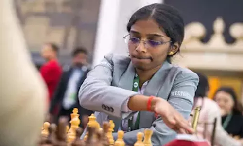 शतरंज में भारत का जलवा वैशाली ने विश्व कप में जीता कांस्य पदक शतरंज में भारत का जलवा वैशाली ने विश्व कप में जीता कांस्य पदक