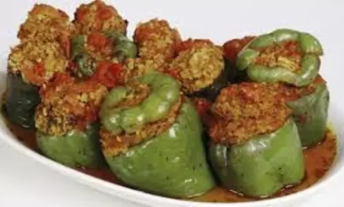 Bharwan Shimla Mirch: फटाफट बनाएं स्वादिष्ट भरवां शिमला मिर्च Bharwan Shimla Mirch: फटाफट बनाएं स्वादिष्ट भरवां शिमला मिर्च