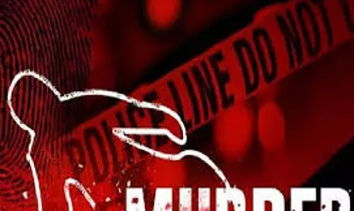 Up News: बीयर की दुकान पर विवाद, दो युवकों की धारदार हथियार से हत्या Up News: बीयर की दुकान पर विवाद, दो युवकों की धारदार हथियार से हत्या