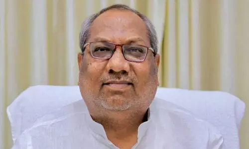 Ballia: काम के दौरान गलती करना मानव का स्वभाव: संजय निषाद Ballia: काम के दौरान गलती करना मानव का स्वभाव: संजय निषाद