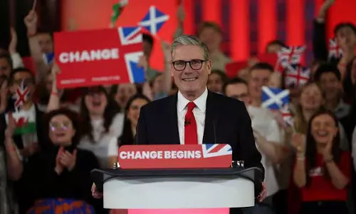 British प्रधानमंत्री ने नए साल के संदेश में ब्रिटेन के पुनर्निर्माण का संकल्प लिया