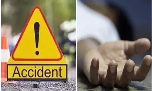 Uttarakhand: अनियंत्रित होकर ट्रक से टकराई कार, चार की मौत