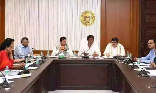 Telangana: रायथु भरोसा पर कैबिनेट उप-समिति की बैठक आज Telangana: रायथु भरोसा पर कैबिनेट उप-समिति की बैठक आज