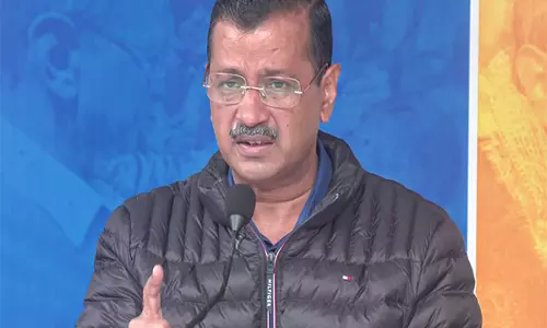 Kejriwal ने किसानों की भूख हड़ताल को लेकर केंद्र पर हमला बोला