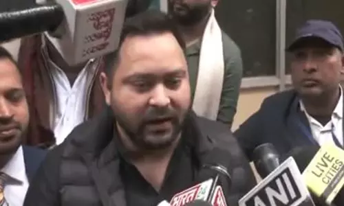 Tejashwi Yadav ने राज्यपाल आरिफ मोहम्मद खान को शुभकामनाएं दीं