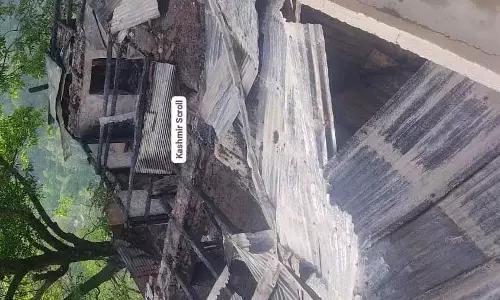 North Kashmir के तंगमर्ग में टिन शेड में आग लगने से दो नाबालिग भाई-बहनों की मौत