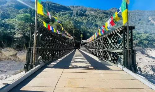 Sikkim: जोंगू में कनेक्टिविटी बढ़ाने के लिए सांगक्लांग में नए बेली ब्रिज का उद्घाटन किया Sikkim: जोंगू में कनेक्टिविटी बढ़ाने के लिए सांगक्लांग में नए बेली ब्रिज का उद्घाटन किया
