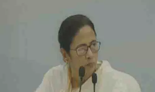 अगर BSF आतंकवादियों को राज्य में अशांति फैलाने में मदद करेगी तो हम उसके खिलाफ प्रदर्शन करेंगे: CM बनर्जी