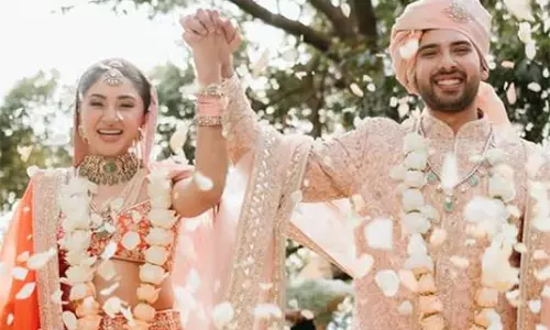 गर्लफ्रेंड आशना श्रॉफ के साथ शादी के बंधन में बंधे Armaan Malik गर्लफ्रेंड आशना श्रॉफ के साथ शादी के बंधन में बंधे Armaan Malik