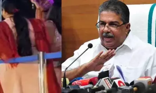 Kerala : उमा फिसलकर रिबन स्टैंड सहित नीचे गिर गईं