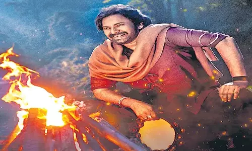 Sung Again: पवन कल्याण ने एक बार फिर गाना गाया Sung Again: पवन कल्याण ने एक बार फिर गाना गाया