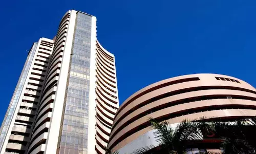Bajaj के दो शेयरों की अचानक मांग बढ़ गई