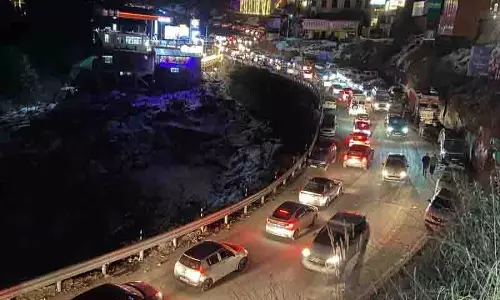 Chhabra-Fagu मार्ग पर हजारों वाहन जाम में फंसे