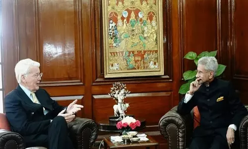 विदेश मंत्री Jaishankar ने आइसलैंड के पूर्व राष्ट्रपति से मुलाकात की, आर्कटिक सहयोग पर चर्चा की