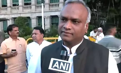 प्रियांक खड़गे ने की बीदर के ठेकेदार की कथित आत्महत्या पर BJP की कार्रवाई की आलोचना