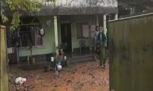 Guwahati के खारघुली इलाके में जल आपूर्ति लाइन फटने से भारी नुकसान, विपक्ष ने की जांच की मांग