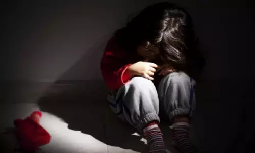 Crime: लिव-इन पार्टनर के 8 साल के बेटे की बेरहमी से पिटाई, मामला दर्ज