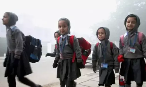 ठंड के कारण Noida में कक्षा 8 तक के स्कूल अगले आदेश तक बंद रहेंगे ठंड के कारण Noida में कक्षा 8 तक के स्कूल अगले आदेश तक बंद रहेंगे