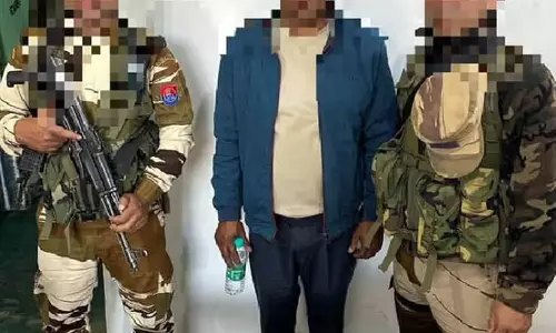 Manipur राइफल्स का जवान ड्रग्स के साथ गिरफ्तार Manipur राइफल्स का जवान ड्रग्स के साथ गिरफ्तार