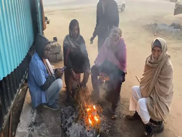 Jaipur : उत्तर भारत में कोहरे और सर्द सुबह ने जनजीवन को अस्त-व्यस्त कर दिया Jaipur : उत्तर भारत में कोहरे और सर्द सुबह ने जनजीवन को अस्त-व्यस्त कर दिया