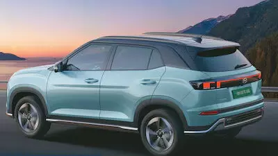 Hyundai Creta EV एक बार चार्ज करने पर 473 किमी का सफर तय कर सकती