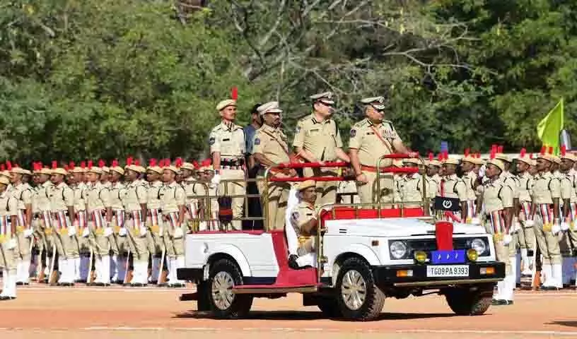 Hyderabad: दीक्षांत परेड में भाग लेते प्रशिक्षु सिपाही