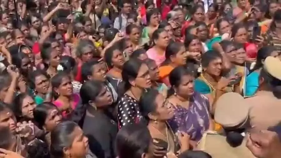 Anna University यौन उत्पीड़न मामला, भाजपा की महिला सदस्यों ने किया जमकर प्रदर्शन