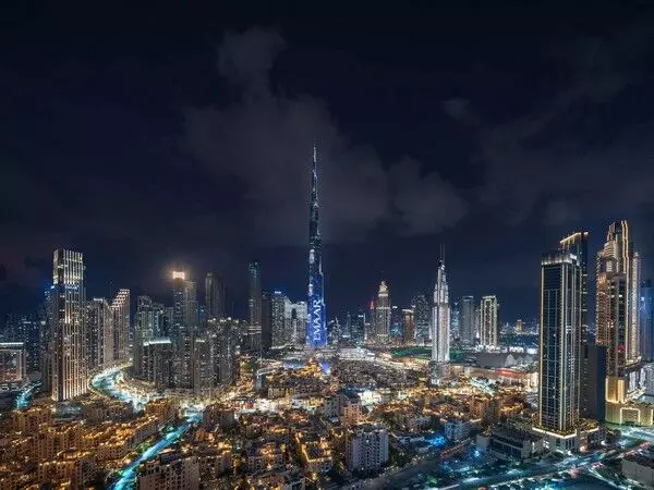 Dubai ने 11 महीनों में 16.79 मिलियन अंतरराष्ट्रीय पर्यटकों का किया स्वागत