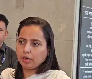 हम शिकायतों का निपटारा करने के लिए प्रतिबद्ध : अदिति तटकरे हम शिकायतों का निपटारा करने के लिए प्रतिबद्ध : अदिति तटकरे