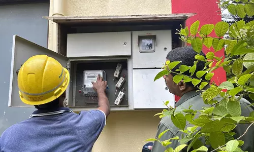 बेसकॉम Bengaluru में अवैध इमारतों की बिजली आपूर्ति बंद करेगी