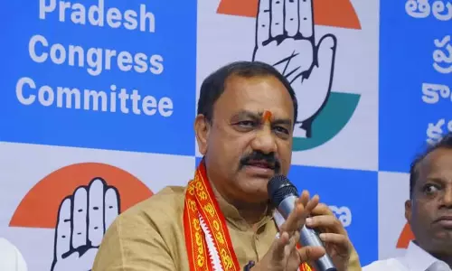 Telangana: टीपीसीसी प्रमुख ने बीआरएस को बीसी कल्याण पर बहस करने की चुनौती दी Telangana: टीपीसीसी प्रमुख ने बीआरएस को बीसी कल्याण पर बहस करने की चुनौती दी