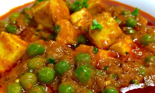 मटर और पनीर करी रेसिपी