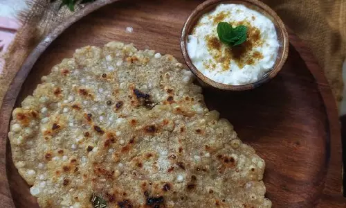 Try करें साबूदाना थालीपीठ, बेहद आसान है रेसिपी Try करें साबूदाना थालीपीठ, बेहद आसान है रेसिपी