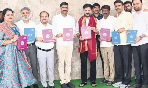 CM Revanth Reddy: भूभारती अधिनियम जल्द ही लागू होगा