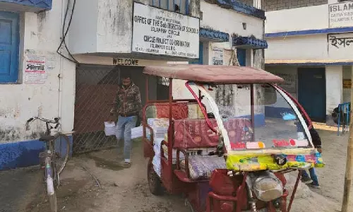 Calcutta HC ने उत्तर दिनाजपुर जिला प्राथमिक विद्यालय परिषद से पाठ्यपुस्तकों की ‘चोरी’ पर रिपोर्ट मांगी
