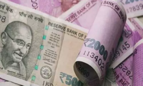 पेंशन वितरण में भ्रष्टाचार के आरोप में ANM निलंबित