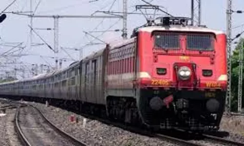 Moradabad में आठ ट्रेनें रद्द, पठानकोट तक चलेगी बेगमपुरा Moradabad में आठ ट्रेनें रद्द, पठानकोट तक चलेगी बेगमपुरा