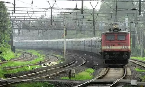 भारतीय रेलवे ने Assam में तीन नई ट्रेनें शुरू कीं भारतीय रेलवे ने Assam में तीन नई ट्रेनें शुरू कीं